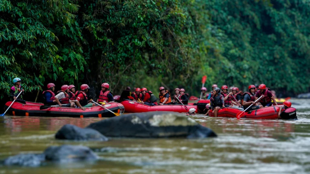 vendor outdoor team development di indonesia