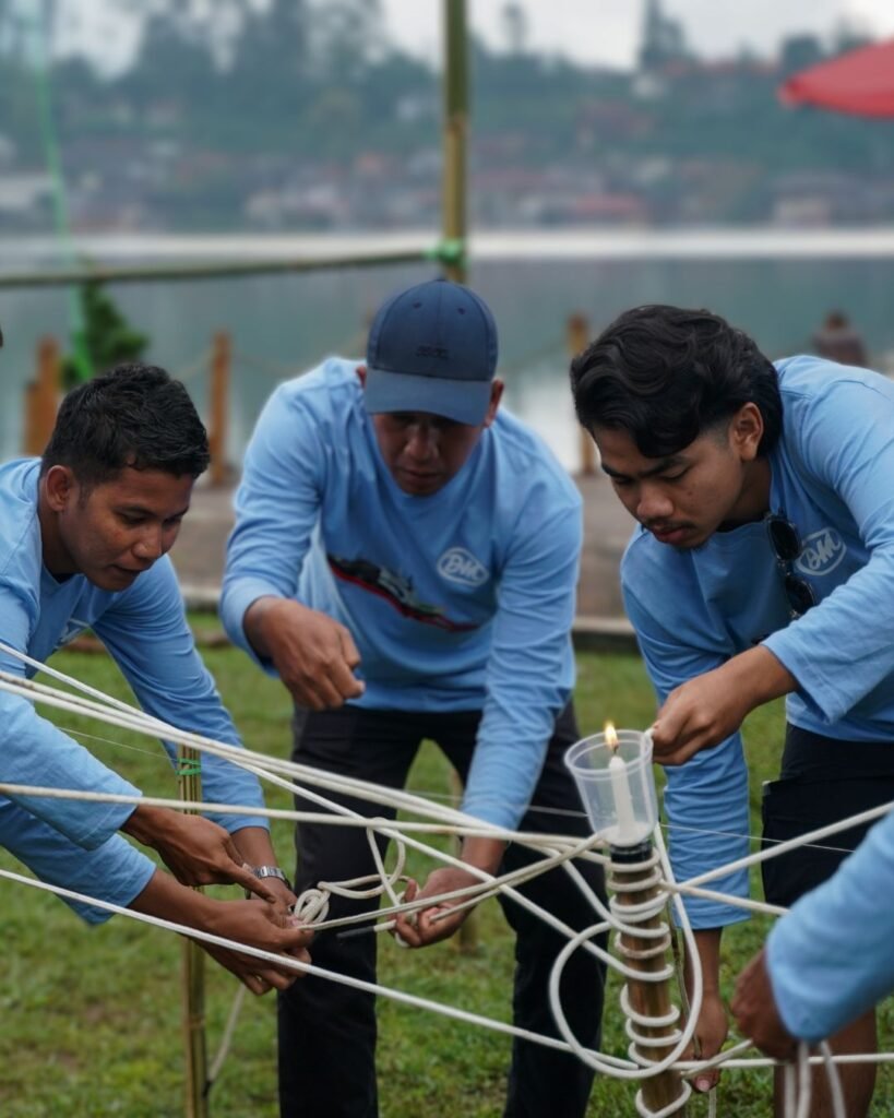 Sustainable Team Building DM Kakap di Pangalengan Bandung