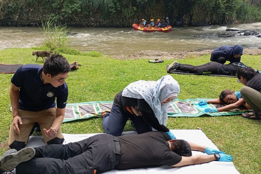 Pelatihan Wilderness First Aid 2025