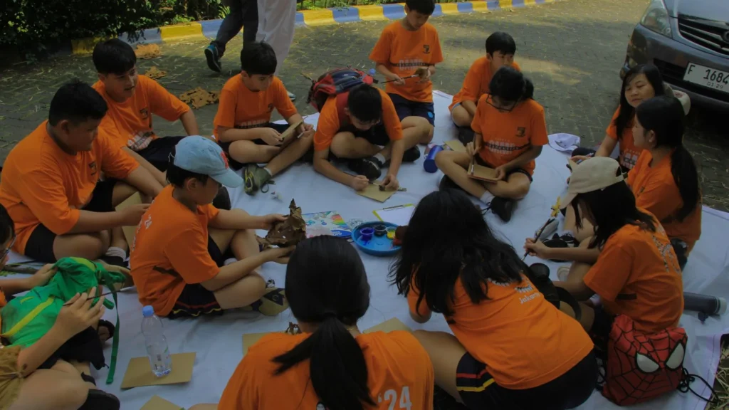 outdoor education sebagai penunjang kreativitas