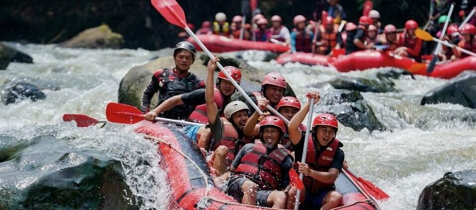 Rafting aman di sungai cisadane bogor