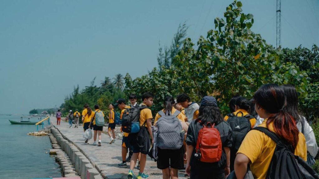 Coastal and Marine Program di Pulau Tidung Kep.1000 bersama Jelajah Outdoor