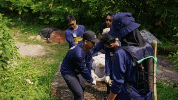 Outdoor Leadership Camp